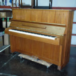 ピアノ_ヤマハ_木目
